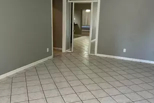 17825 N 27th Dr, Phoenix, AZ 85053 - Photo 4