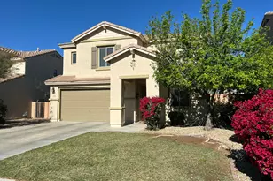 6734 W Blackstone Ln, Peoria, AZ 85383 - Photo 2