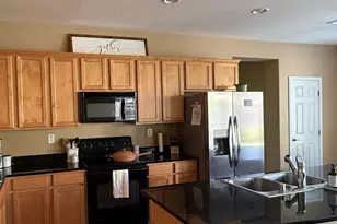 6734 W Blackstone Ln, Peoria, AZ 85383 - Photo 8
