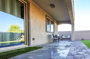 16268 W Cortez St, Surprise, AZ 85379 - Photo 32