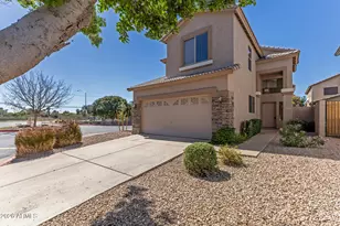 2024 N 30th St, Mesa, AZ 85213 - Photo 4