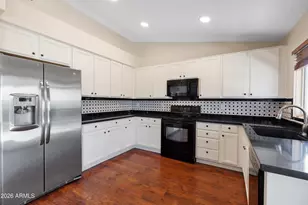 1305 W Wagoner Rd, Phoenix, AZ 85023 - Photo 10