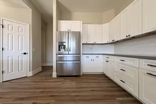 13031 W Stella Ct, Litchfield Park, AZ 85340 - Photo 20