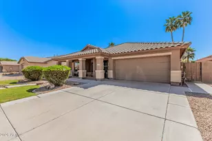 2421 E Fairview St, Chandler, AZ 85225 - Photo 32