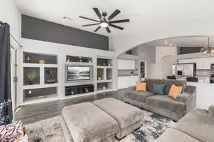 2421 E Fairview St, Chandler, AZ 85225 - Photo 10