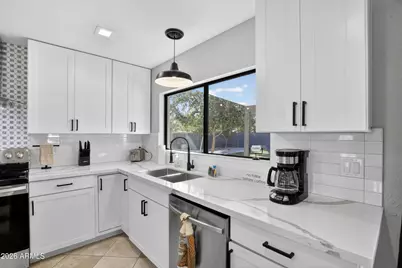 9387 E Cortez Street, Scottsdale, AZ 85260 - Photo 8