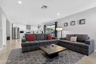 9387 E Cortez St, Scottsdale, AZ 85260 - Photo 6