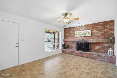 10511 W Butler Drive, Peoria, AZ 85345 - Photo 4