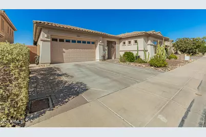 2416 W Kachina Trail, Phoenix, AZ 85041 - Photo 2