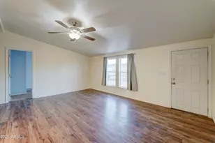 649 W Kaniksu St, Apache Junction, AZ 85120 - Photo 6