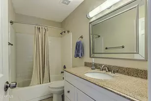 3136 W Tierra Buena Ln, Phoenix, AZ 85053 - Photo 24