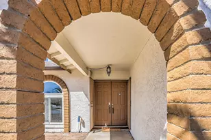 3136 W Tierra Buena Ln, Phoenix, AZ 85053 - Photo 40