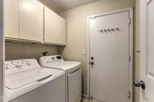 3136 W Tierra Buena Ln, Phoenix, AZ 85053 - Photo 28