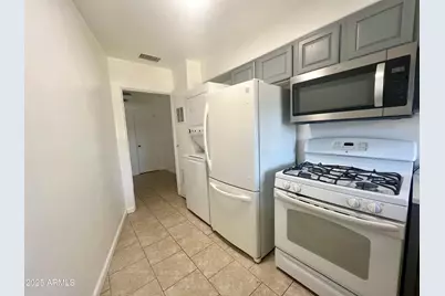 2945 N 19th Avenue #Unit 70, Phoenix, AZ 85015 - Photo 6