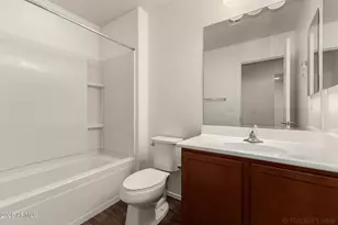 10747 W Rowel Road W, Peoria, AZ 85383 - Photo 26