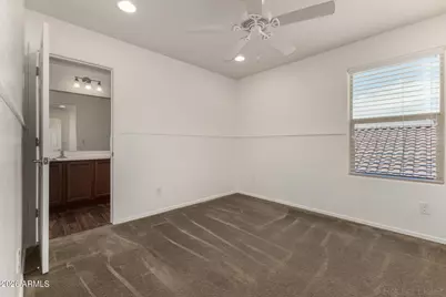 10747 W Rowel Road W, Peoria, AZ 85383 - Photo 30