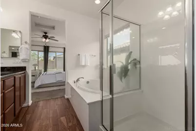 10747 W Rowel Road W, Peoria, AZ 85383 - Photo 14