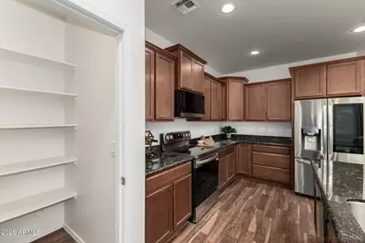 10747 W Rowel Road W, Peoria, AZ 85383 - Photo 10