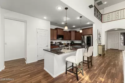 10747 W Rowel Road W, Peoria, AZ 85383 - Photo 8