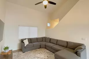 8144 W Beck Ln, Peoria, AZ 85382 - Photo 4