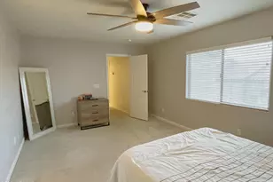 8144 W Beck Ln, Peoria, AZ 85382 - Photo 16