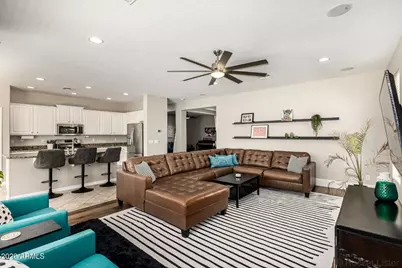 417 W Desert Broom Drive, Chandler, AZ 85248 - Photo 6