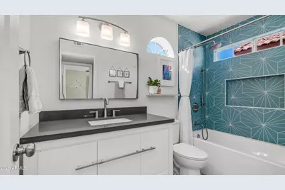 1045 E Sunburst Lane, Tempe, AZ 85284 - Photo 24