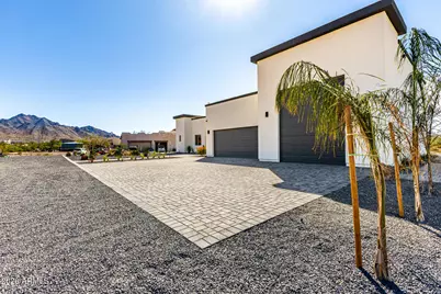 8296 S 132nd Avenue, Goodyear, AZ 85338 - Photo 4