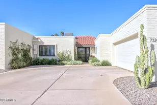 7328 E Tuckey Ln, Scottsdale, AZ 85250 - Photo 2