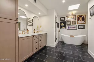 7328 E Tuckey Ln, Scottsdale, AZ 85250 - Photo 18