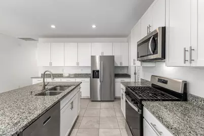 40160 W Sunland Drive, Maricopa, AZ 85138 - Photo 10