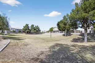 329 W Calle Monte Vista, Tempe, AZ 85284 - Photo 48