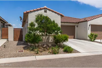 5369 N 205th Drive, Buckeye, AZ 85396 - Photo 2