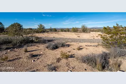 3580 N Kit Carson Trail #-, Rimrock, AZ 86335 - Photo 2