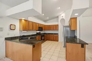 17414 E Dull Knife Dr, Fountain Hills, AZ 85268 - Photo 18