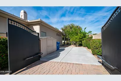 2538 E Page Court, Gilbert, AZ 85234 - Photo 58