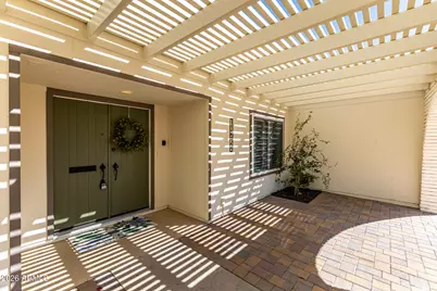 10626 W Pleasant Valley Road W, Sun City, AZ 85351 - Photo 4