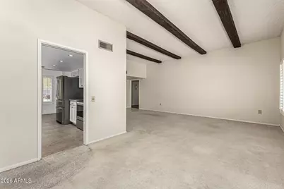 10626 W Pleasant Valley Road W, Sun City, AZ 85351 - Photo 8