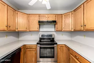 10115 W Medlock Dr, Glendale, AZ 85307 - Photo 12