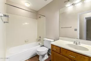 10115 W Medlock Dr, Glendale, AZ 85307 - Photo 22