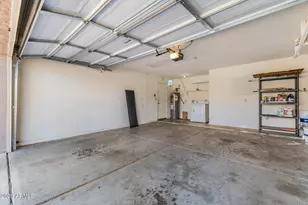 10115 W Medlock Dr, Glendale, AZ 85307 - Photo 24