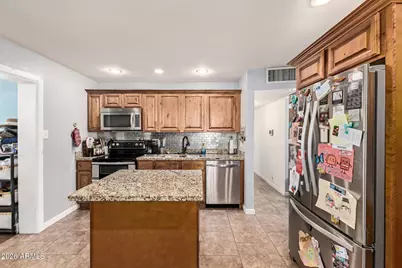 3408 W Corrine Drive, Phoenix, AZ 85029 - Photo 8