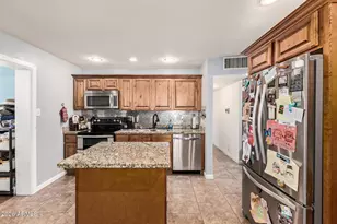 3408 W Corrine Dr, Phoenix, AZ 85029 - Photo 8