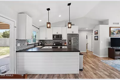 6016 W Kings Avenue, Glendale, AZ 85306 - Photo 10