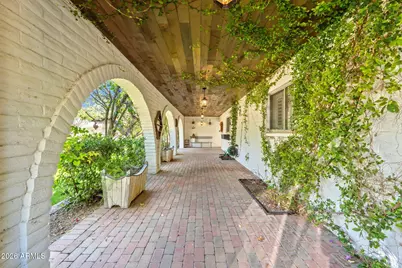 6524 N 61st Street, Paradise Valley, AZ 85253 - Photo 6