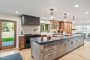 6524 N 61st St, Paradise Valley, AZ 85253 - Photo 12