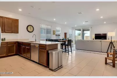 9630 W Atlantis Way, Tolleson, AZ 85353 - Photo 4