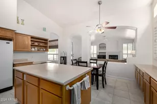 7162 W Pershing Ave, Peoria, AZ 85381 - Photo 8