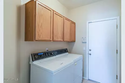 9718 W Mountain View Road, Peoria, AZ 85345 - Photo 14