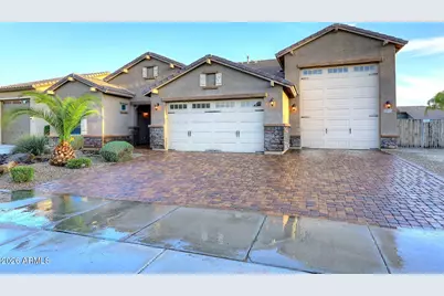 16913 W Sand Hills Road, Surprise, AZ 85387 - Photo 4